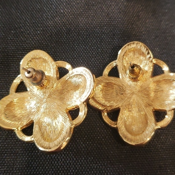 Vintage black enamel and pearl earings - Picture 3 of 6